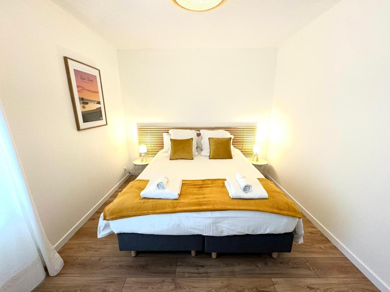 Appartement Quai Saone - By Primo C0Nciergerie Tournus Bagian luar foto
